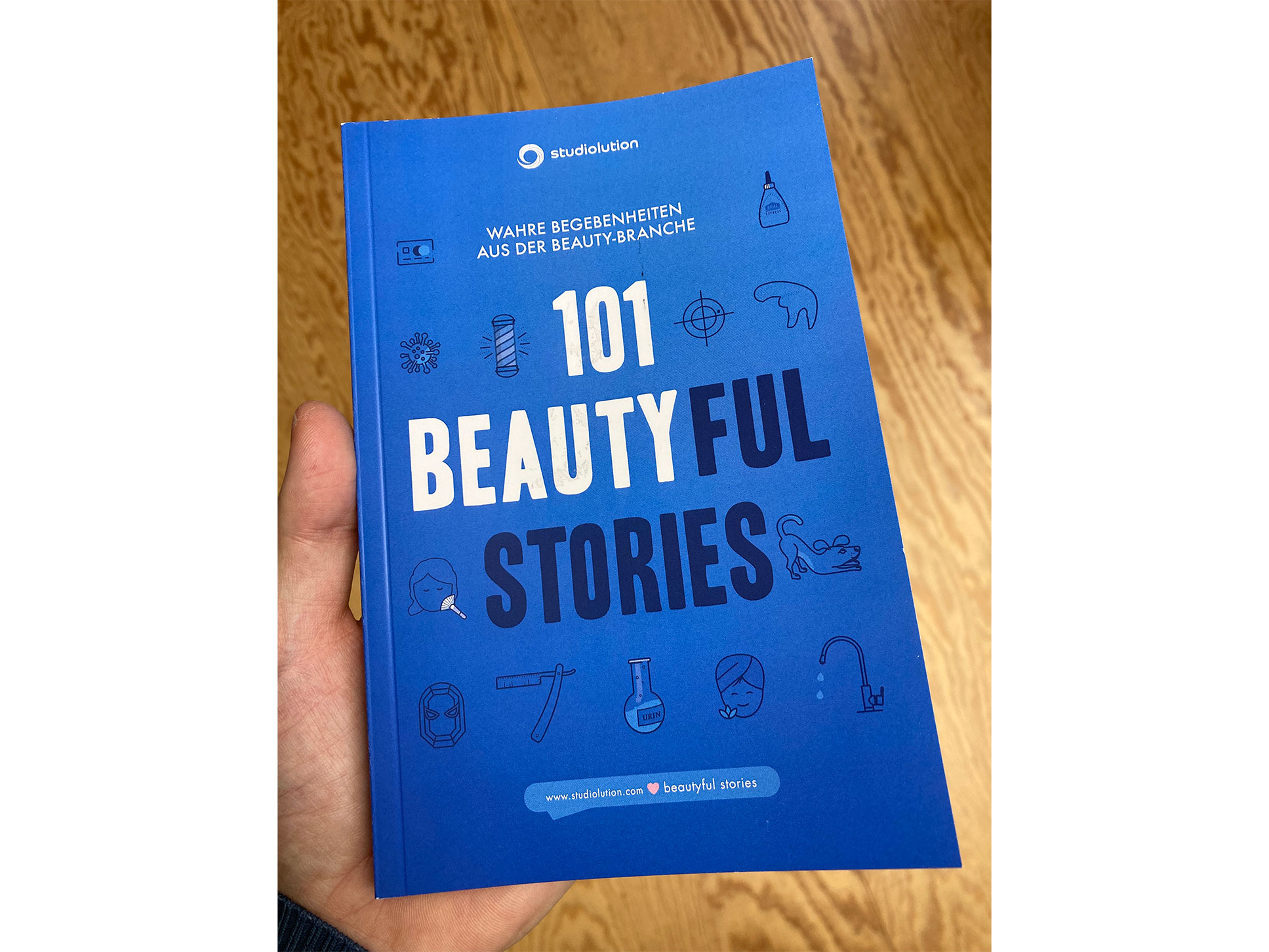 Der Titel des Buches heißt „101 beautyful Stories“